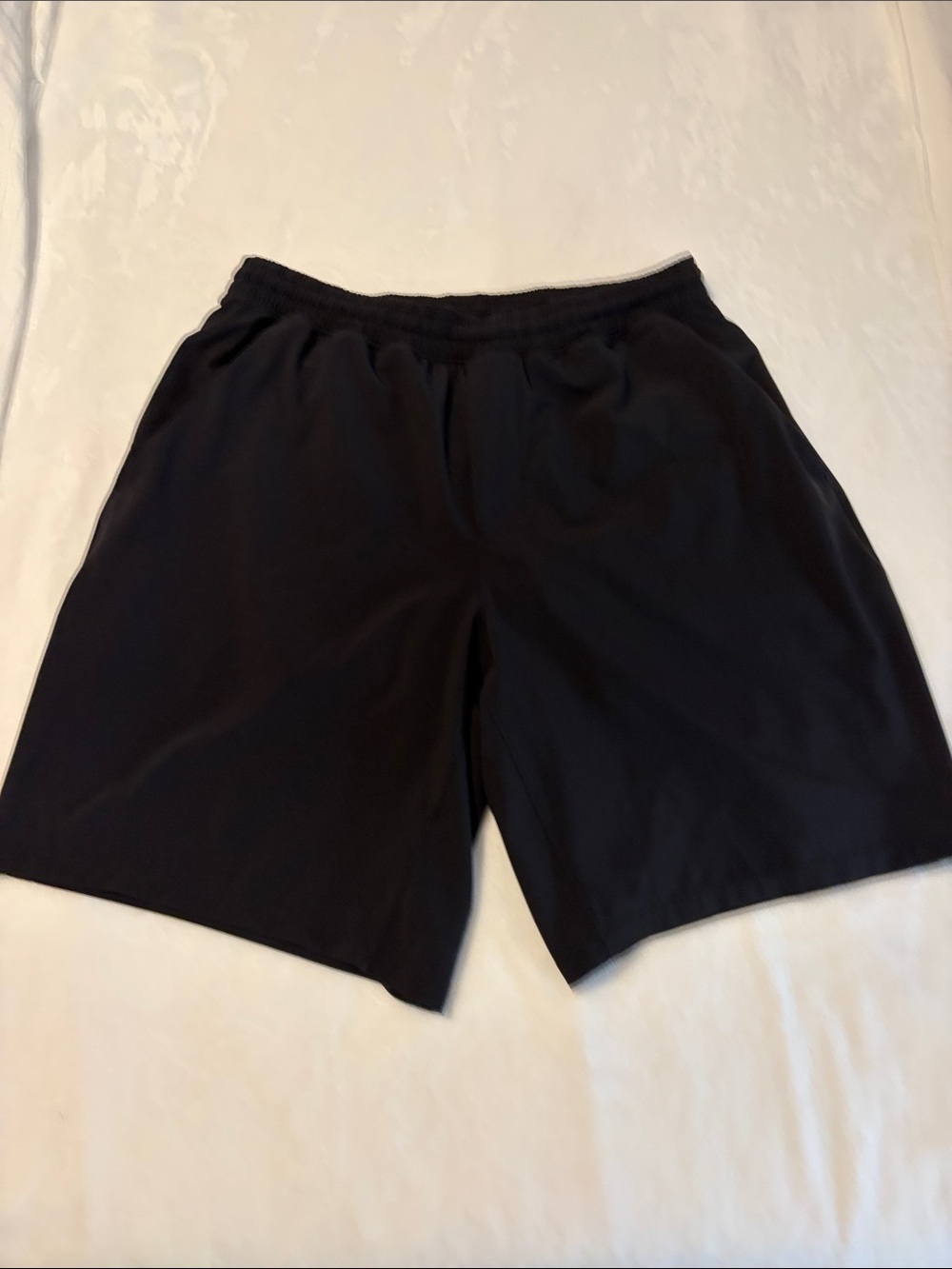 Lululemon Men's Black Athletic Shorts - Lightweight Performance